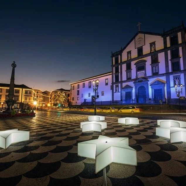 X-MAS TOUR (DECEMBER ONLY)