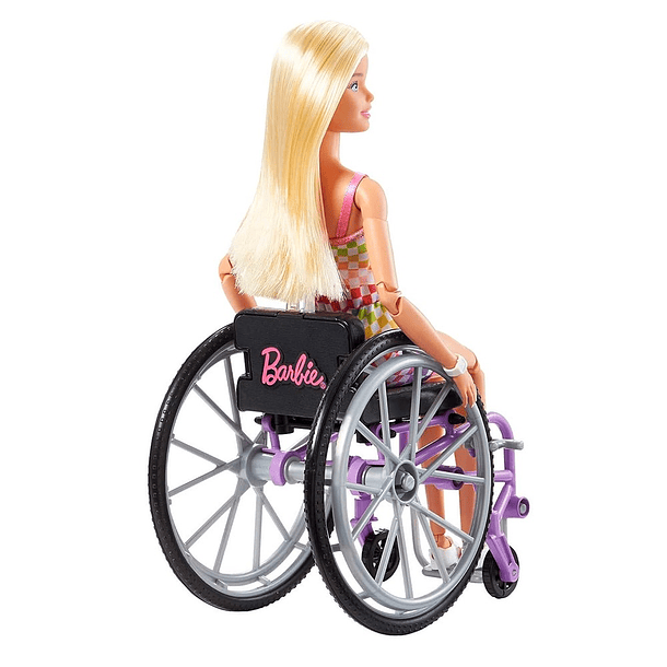 Barbie fashionista silla de ruedas  3