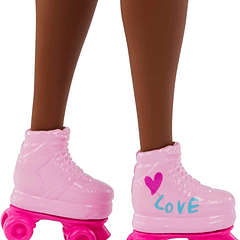 Barbie La Película Muñeca  Roller skates - deluxe patinadora 