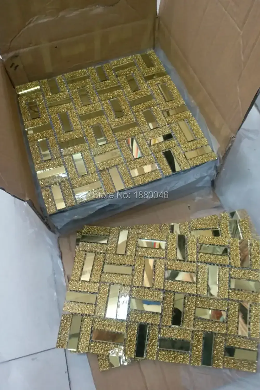 Pegatina Mosaico de Metal tipo espejo dorado  3D autoadhesivo 30x30 