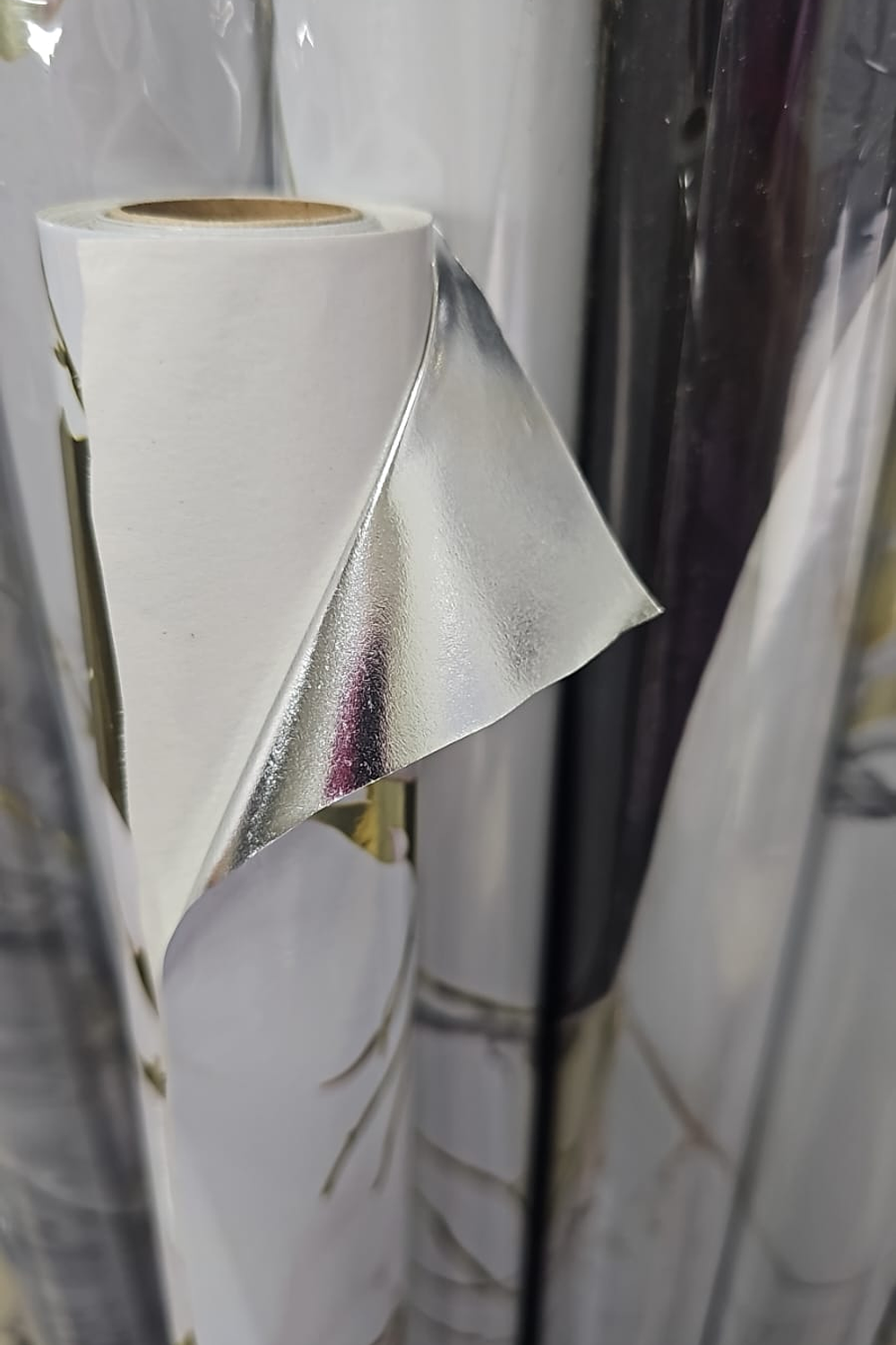  Papel Decomural con capa interna de Aluminio 