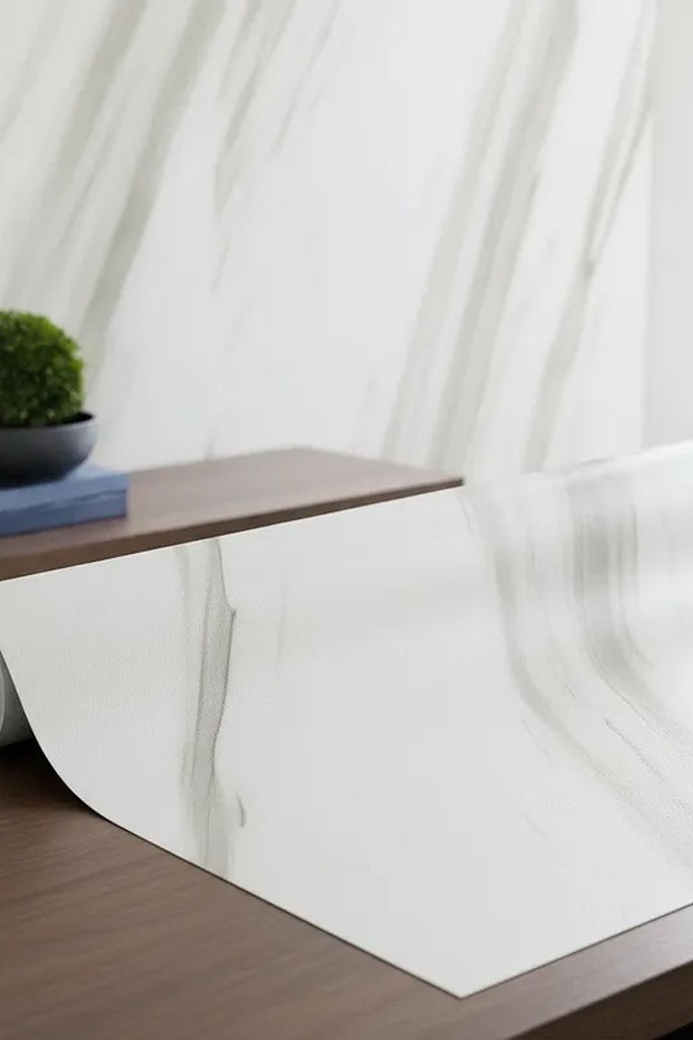 Papel Decomural   Premium Mármol blanco texturizado 