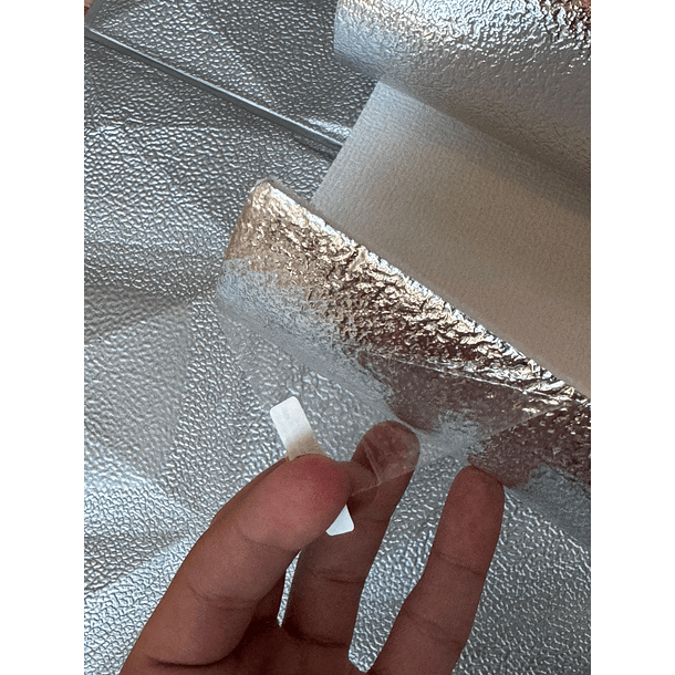 Papel autoadhesivo con textura de Lino color blanco 50 cm x 2.8m 9