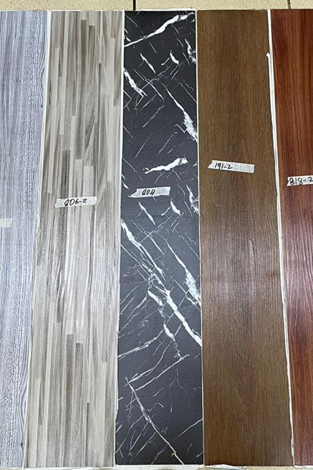 Piso Vinílico Premium Café-Chocolate 821-1