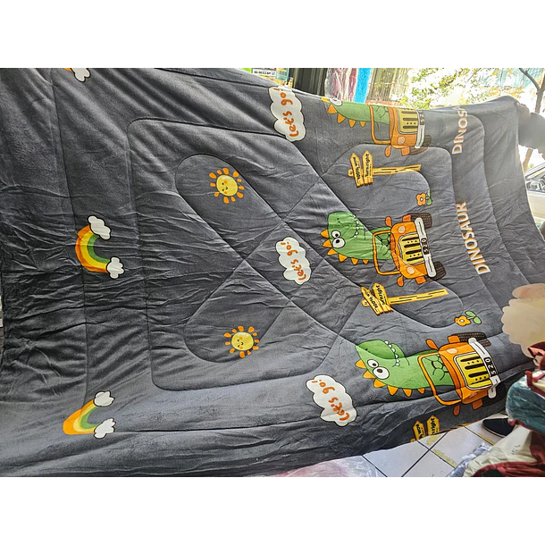 MANTAS INFANTILES 1.5 PLAZAS  4