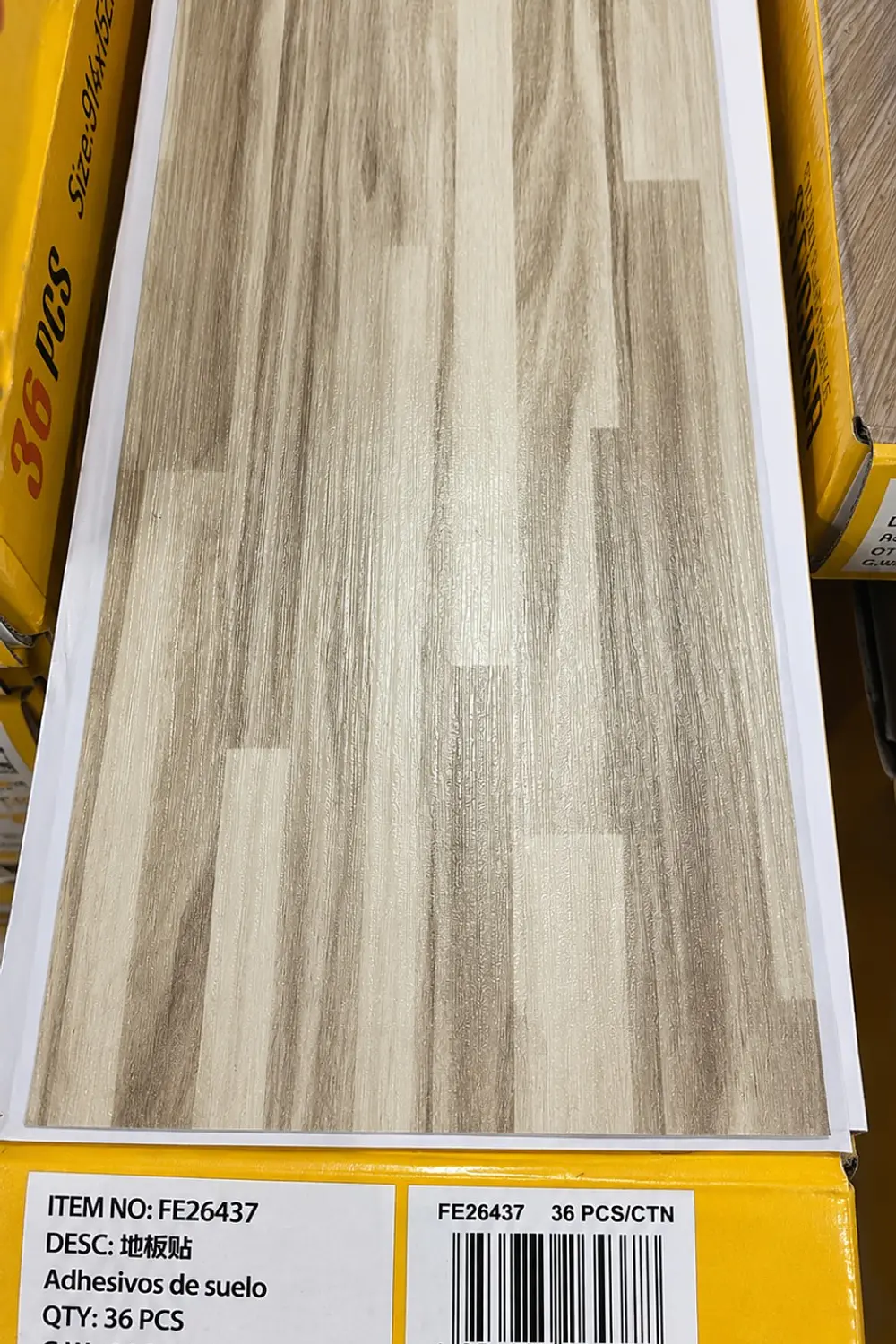 Piso Vinílico Premium Tono Greige Tabloncillo FE6437