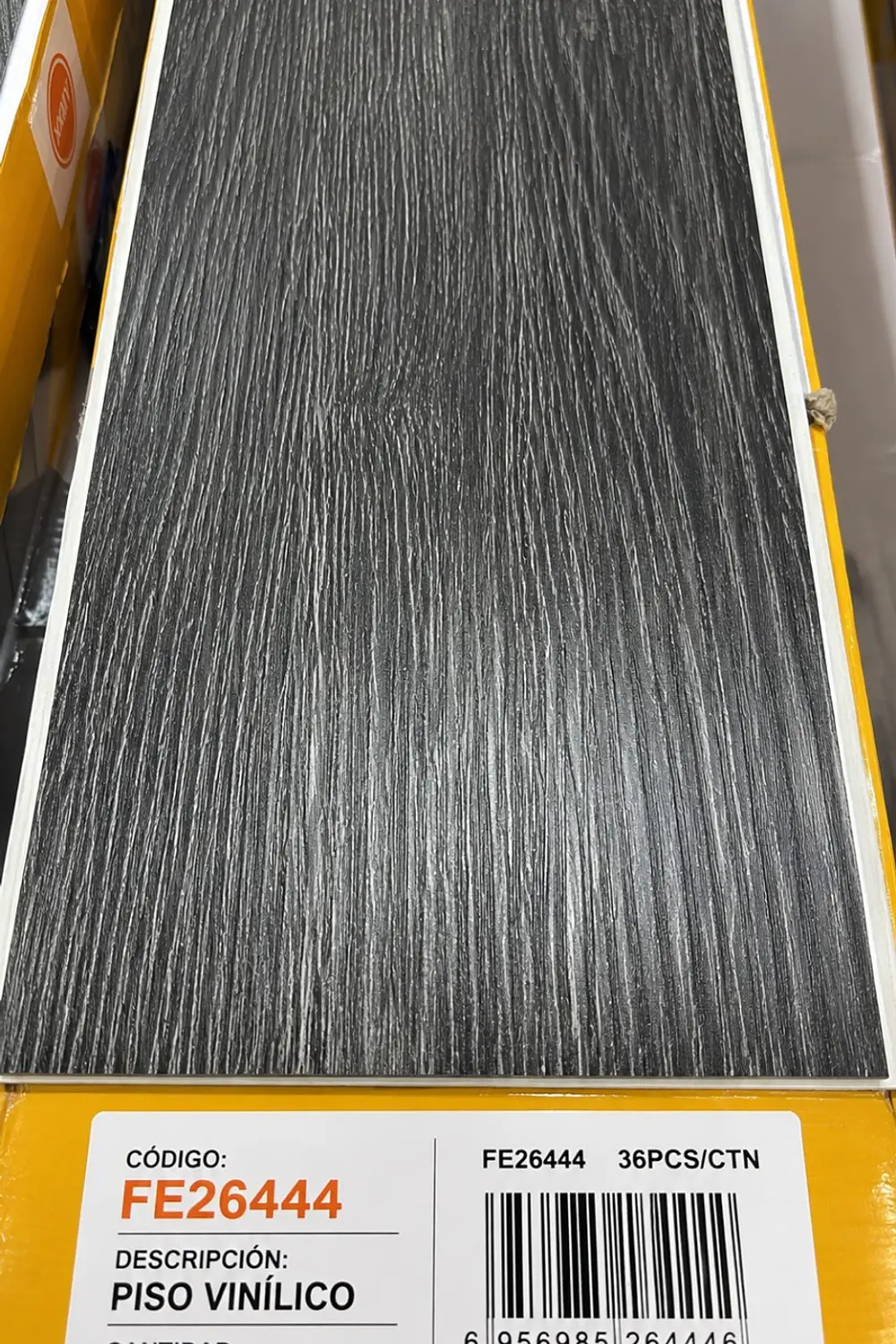 Piso Vinilico gris FE6444