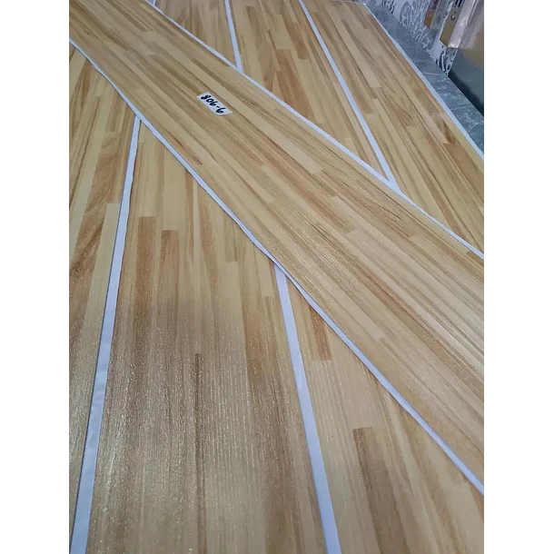 Piso Vinílico Premium Madera 9-908 3