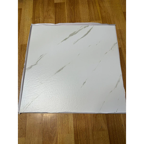 Piso Vinílico autoadhesivo con diseño de mármol 2.5 mtrs2 tipo baldosa 60x60 5