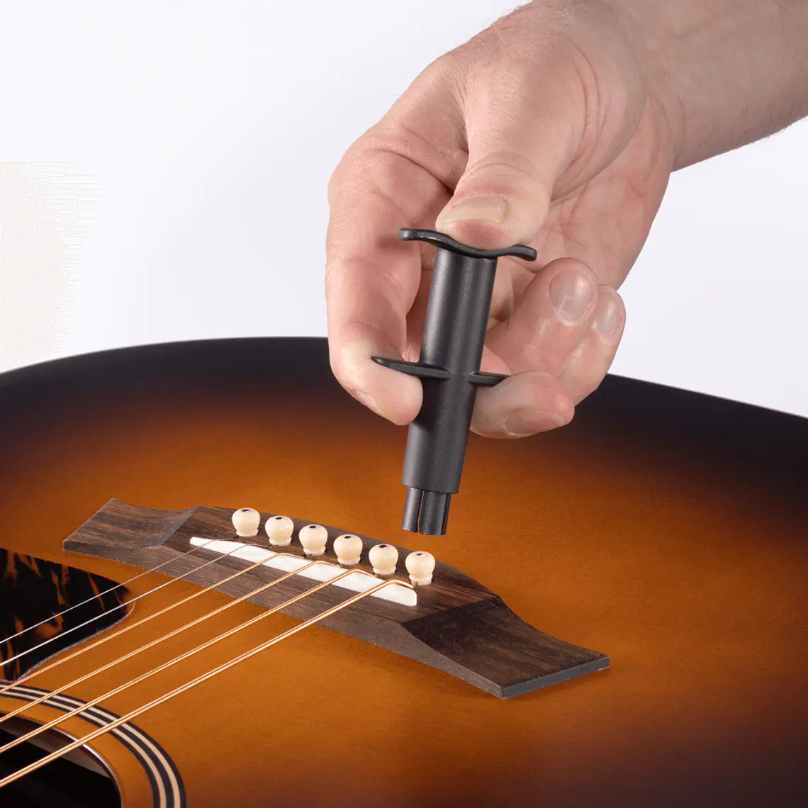 D'Addario Bridge Pin Puller 4