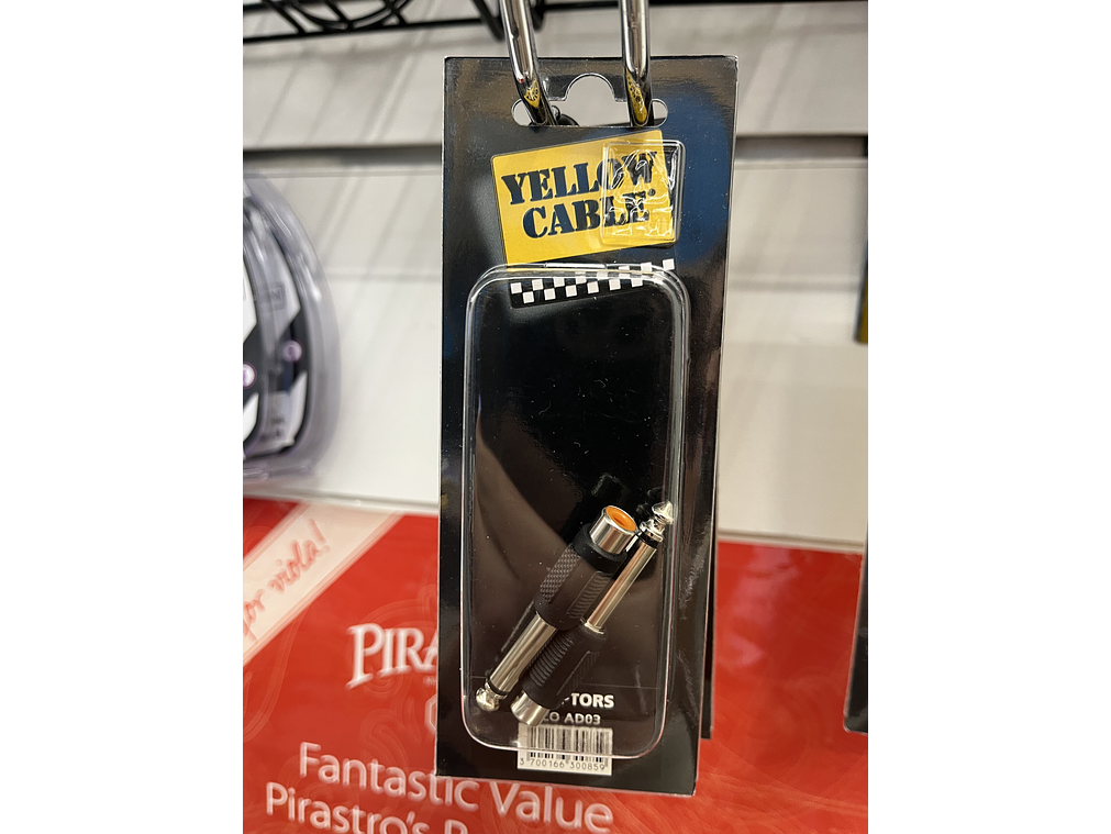 Adaptador de ¼ macho a fêmea RCA. 1