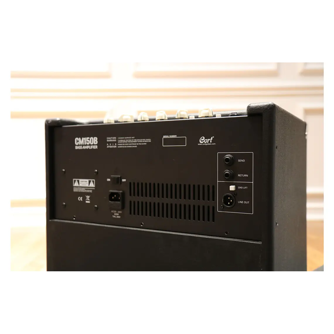 Cort CM150B MKII 4