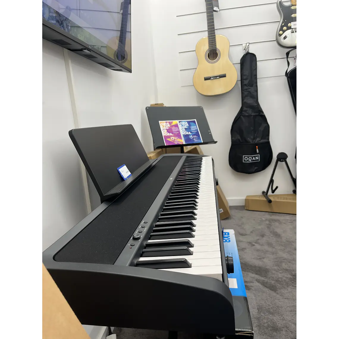 KORG B2 Black Piano Digital 3