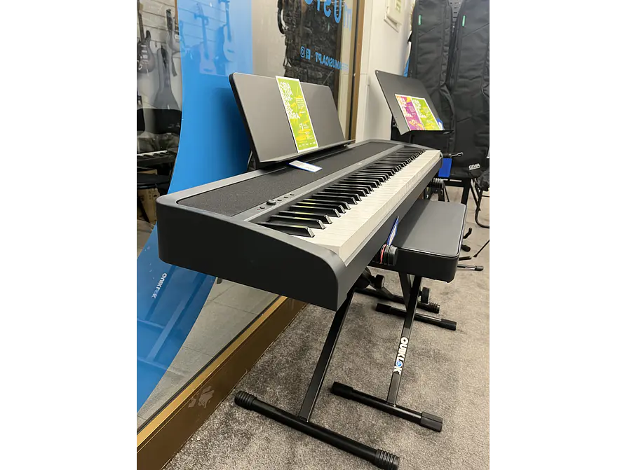 KORG B2 Black Piano Digital 4