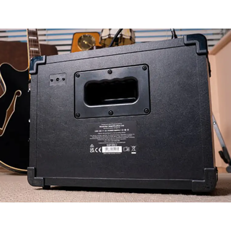 Blackstar ID Core 20 V4 8