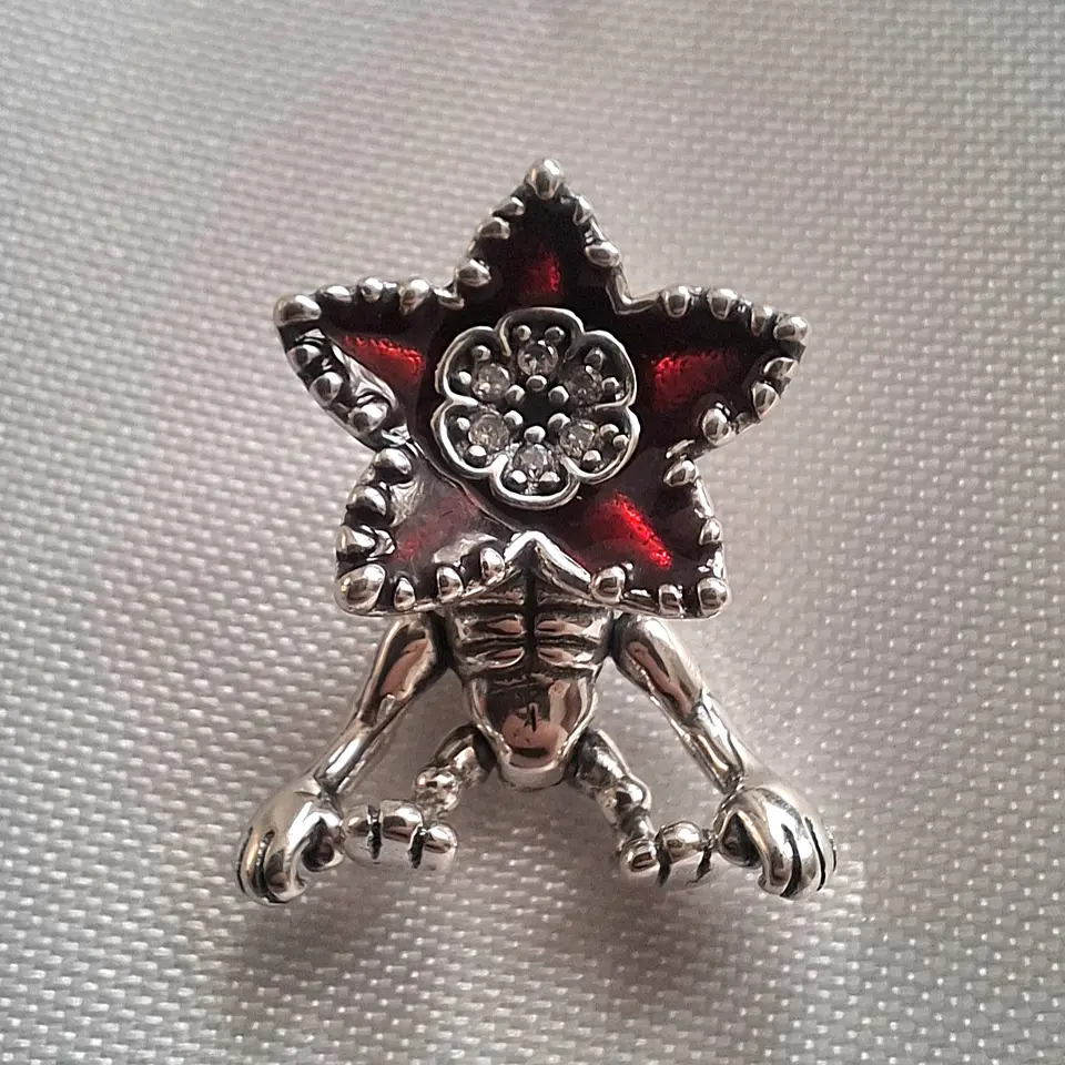 Dije de Demogorgon 2