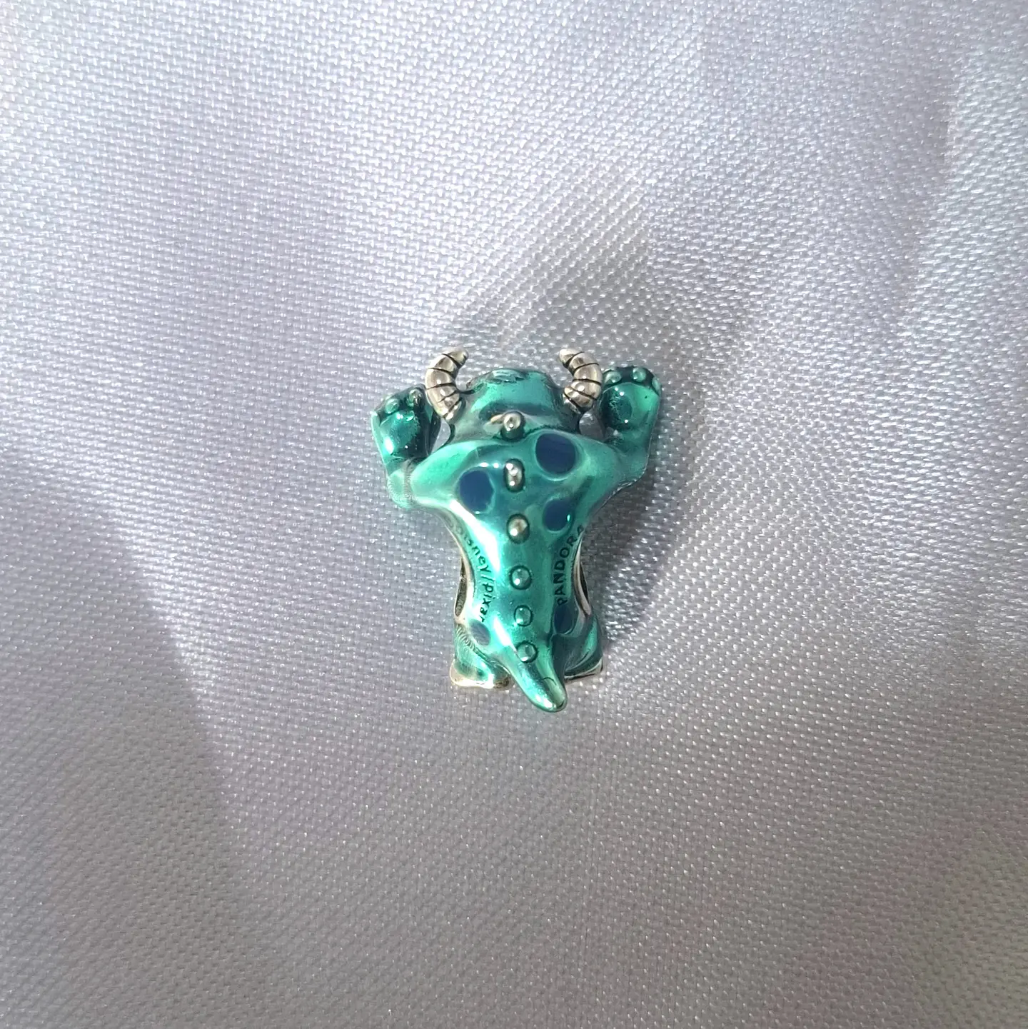 Dije de Sulley 5