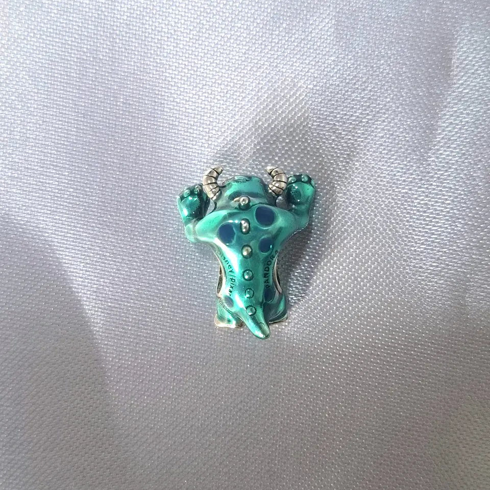 Dije de Sulley 5