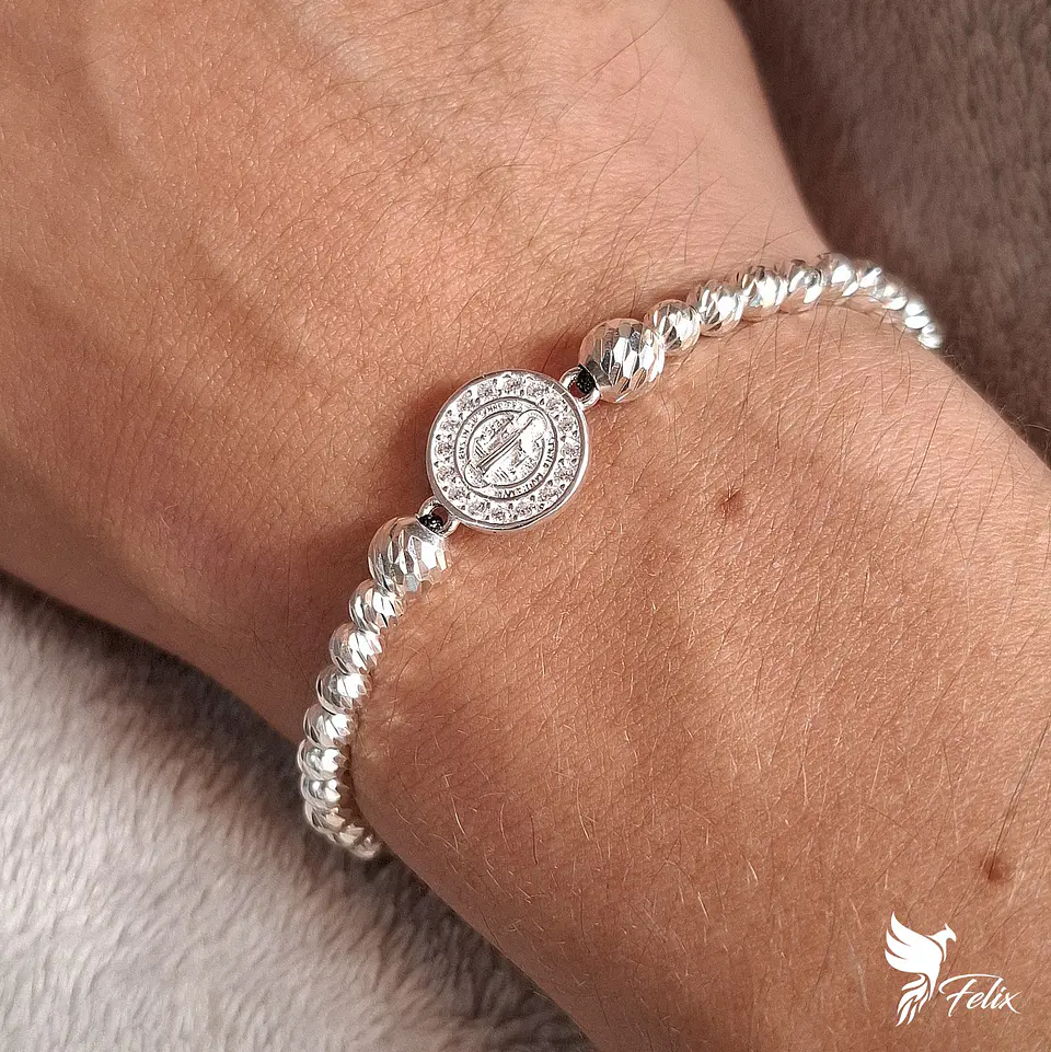 Pulsera de San Benito Llena de Balines 1