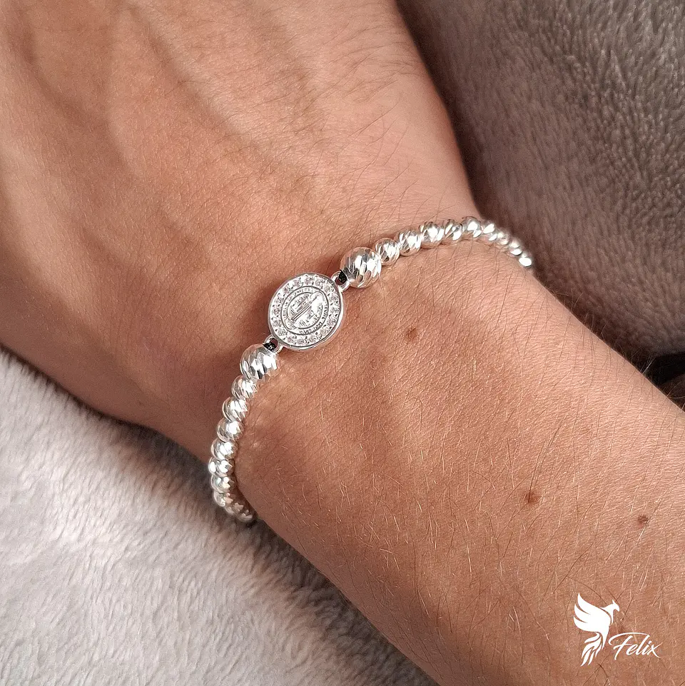 Pulsera de San Benito Llena de Balines 3