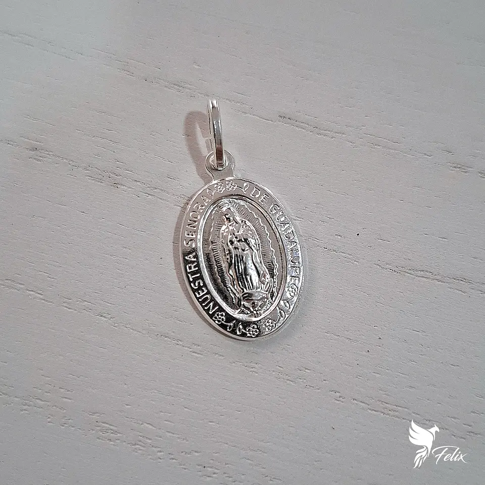 Dije Virgen de Guadalupe de 18mm 1