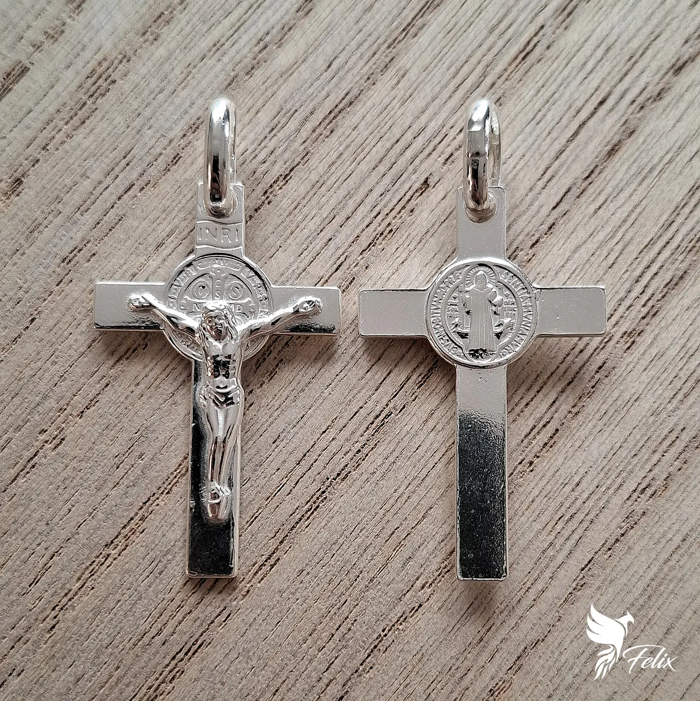Cruz de San Benito Grande de 36mm 2