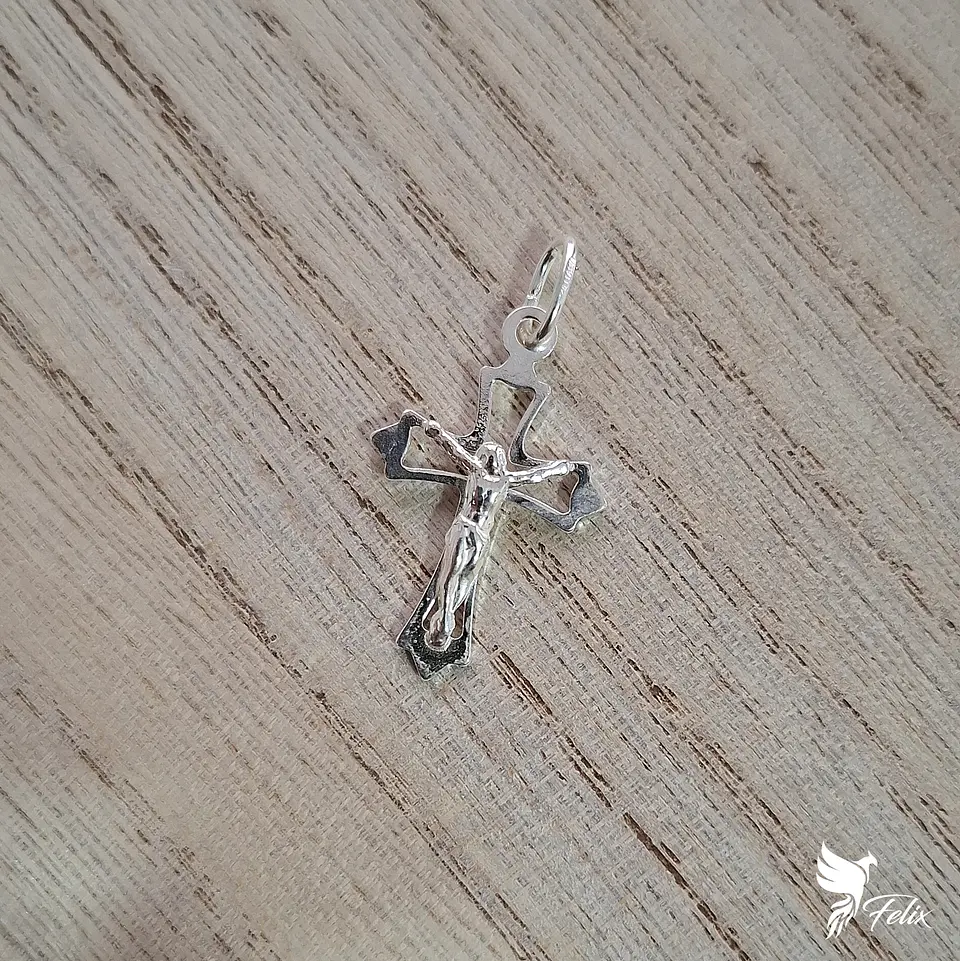 Dije Cristo Mediano de 23mm 1