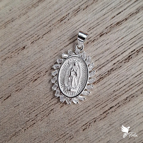 Dije Virgen de Guadalupe de 19mm