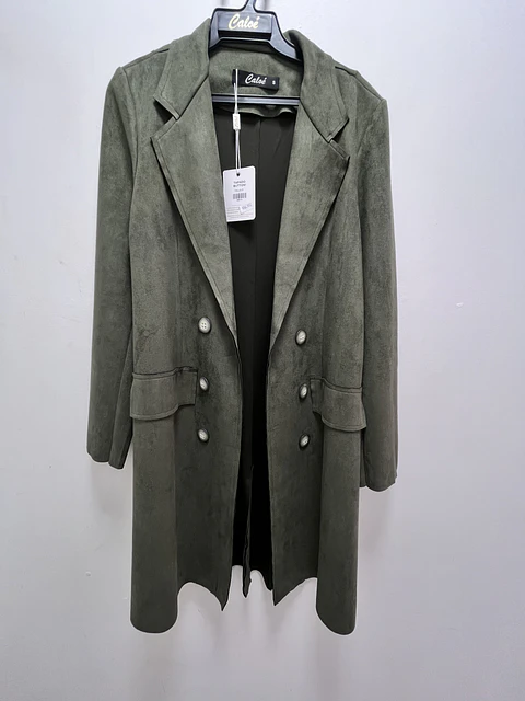 tapado buttoni verde musgo caloe