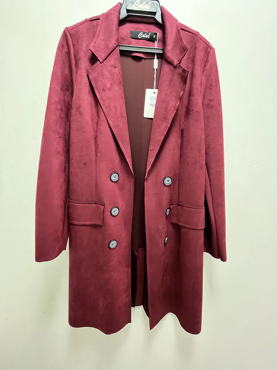 Tapado buttoni burdeo caloe 1