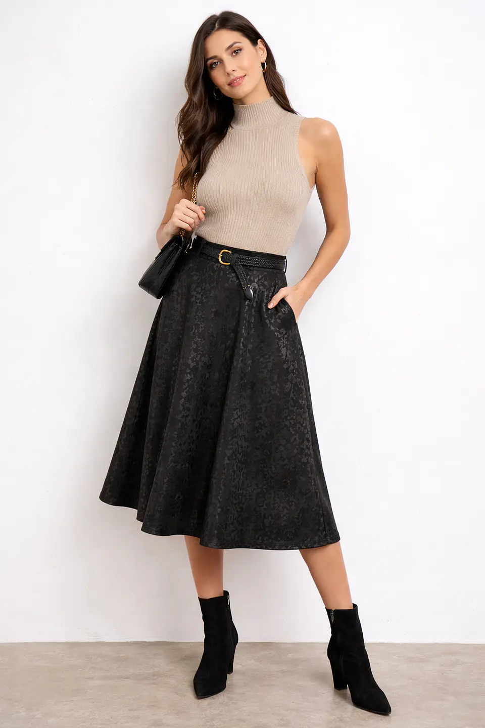 falda midi ecocuero con cinturon 1