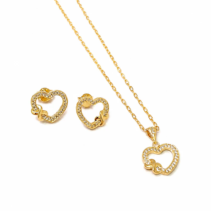 SET AURA CORAZON EN ORO LAMINADO 18K 1