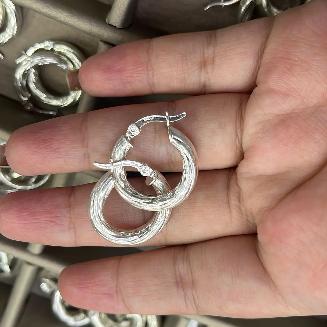 ARGOLLAS ESTRILLADAS EN PLATA 2