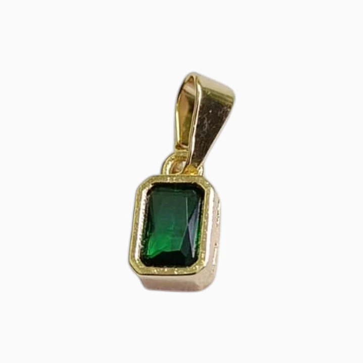DIJE ESMERALDA EN ORO LAMINADO 18K 1