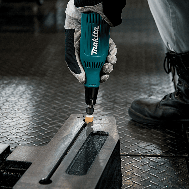 Esmeril Recto 6mm GD0603 Makita 3