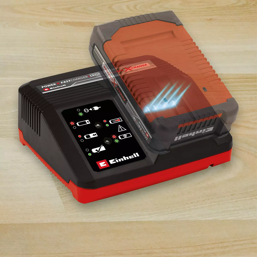 Cargador Power X‑Fastcharger 4A Einhell para Baterías 18V Power X‑Change 3
