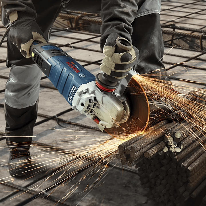 Esmeril GWS 30-230 PB 220V BOSCH 06018G11N0 - Potencia y Precisión para Trabajos Industriales 3