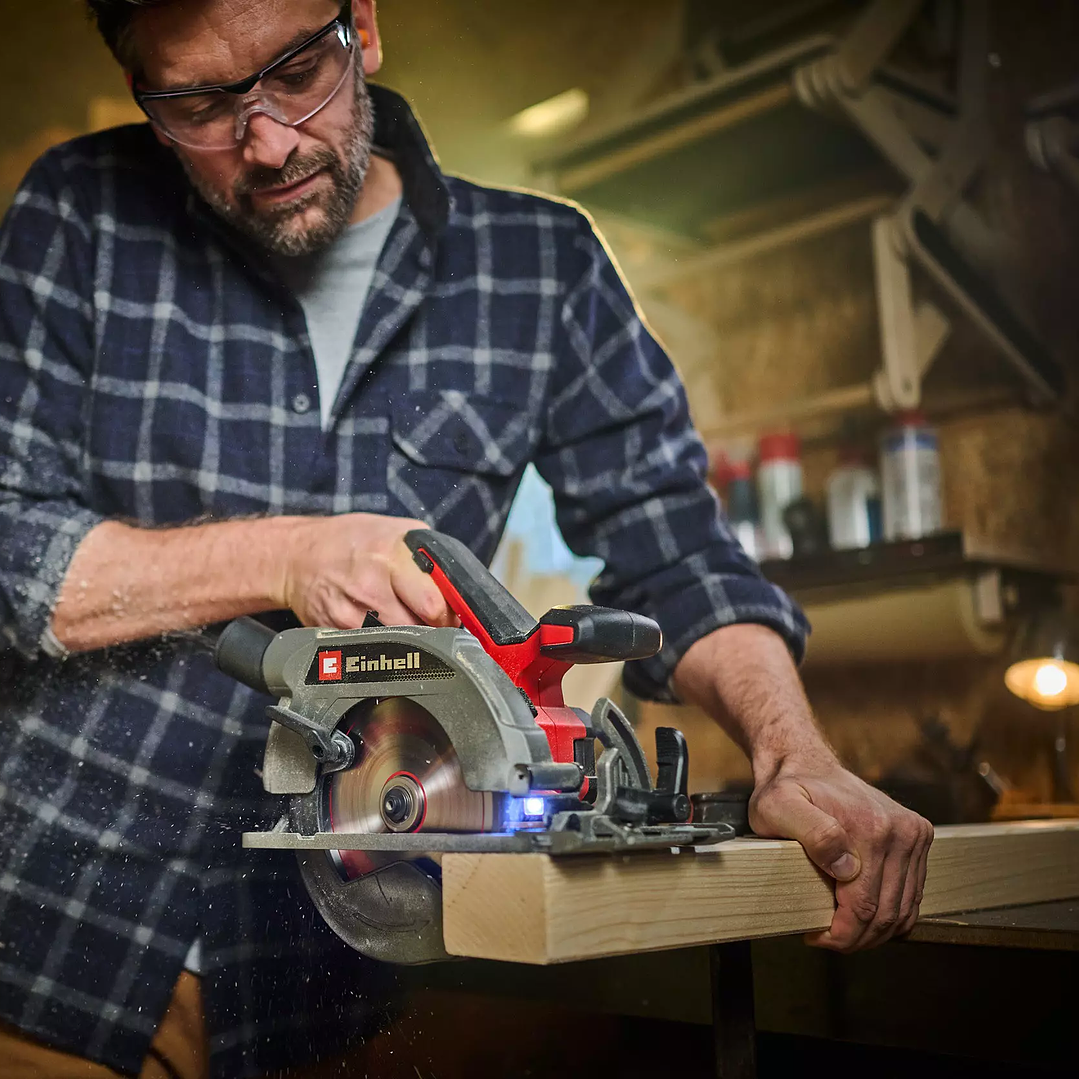 Sierra Circular Inalámbrica Einhell TE-CS 18/165-2 Li + Starter Kit 18V 4,0Ah 4