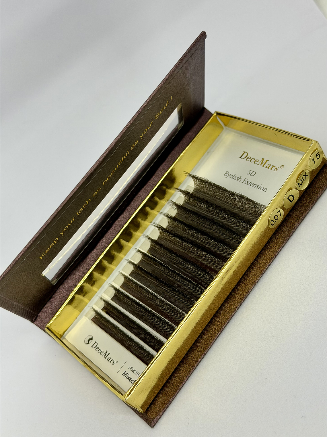 Volume Y decemars castanho  2