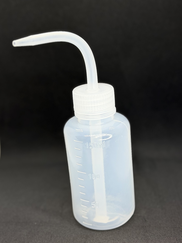 Frasco Squeeze com Bico Dosador 1