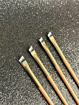 Pincel Chanfrado para Sobrancelhas