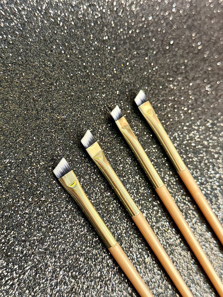 Pincel Chanfrado para Sobrancelhas 1