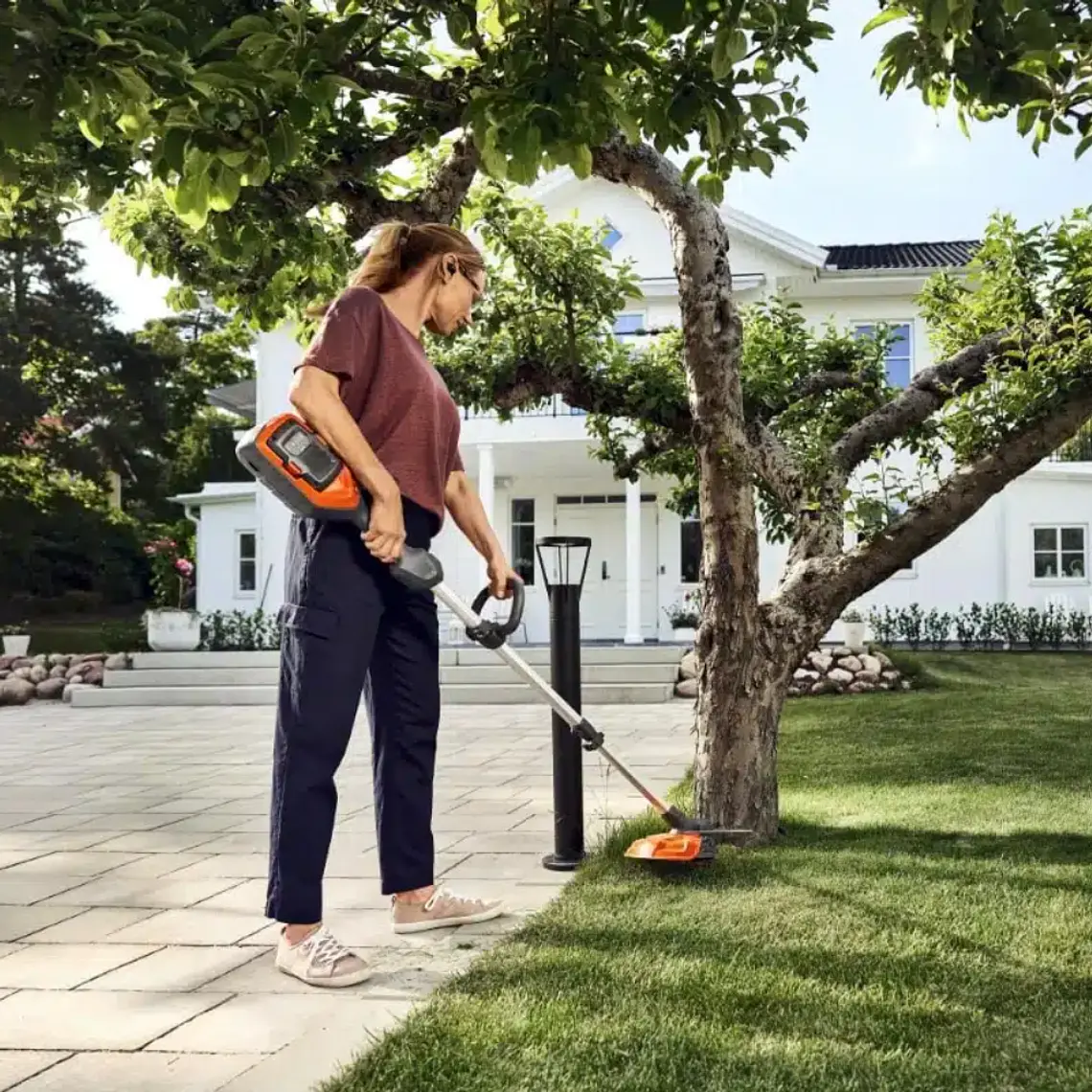 Desbrozadora Husqvarna 331R Profesional – Desmalezadora Husqvarna 33cc a Gasolina Alta Resistencia 3