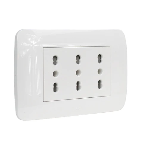 Toma Corriente Triplex 10/16A 250V Blanco Armado