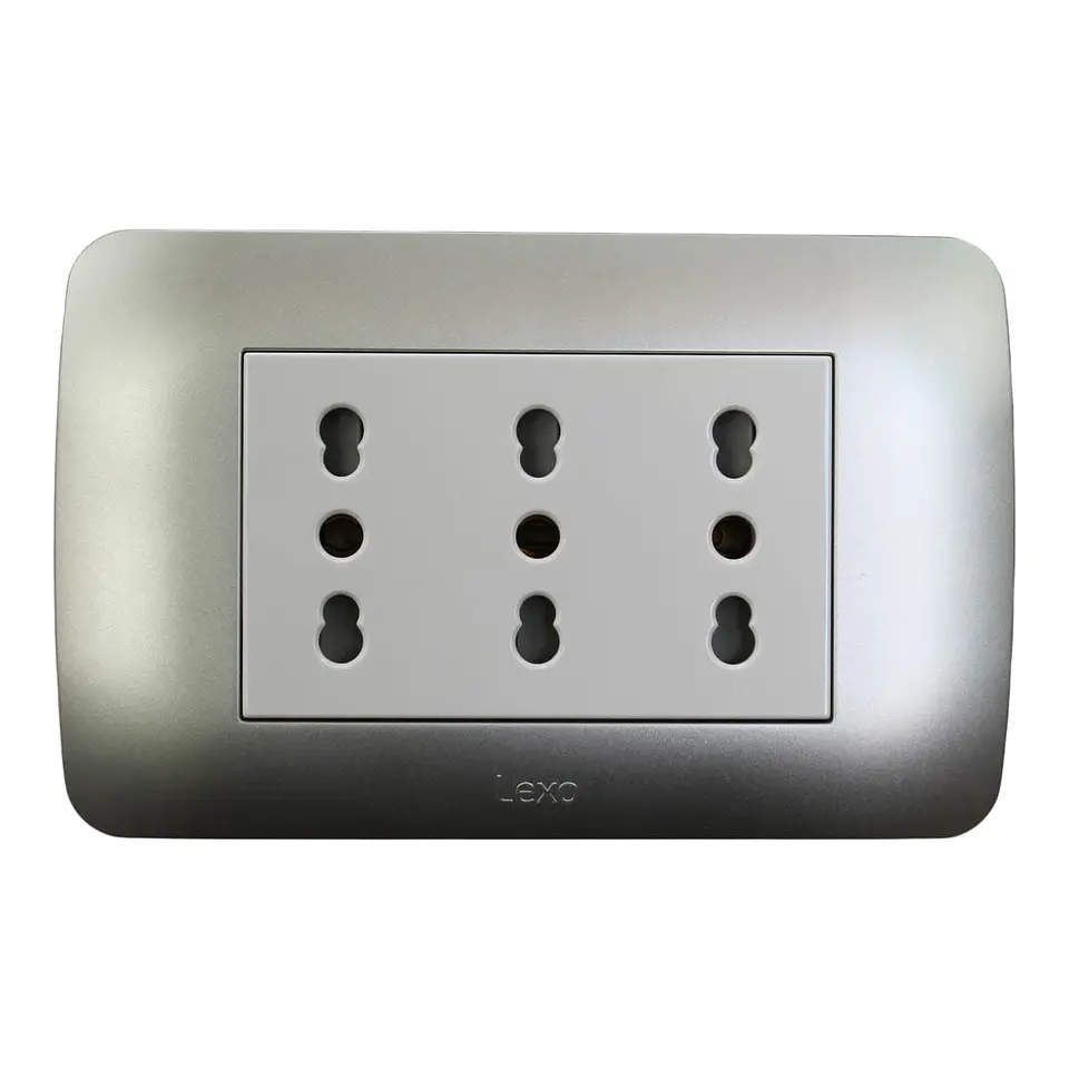 Toma De Corriente Triplex 10/16A Plata- Blanco Armado 1