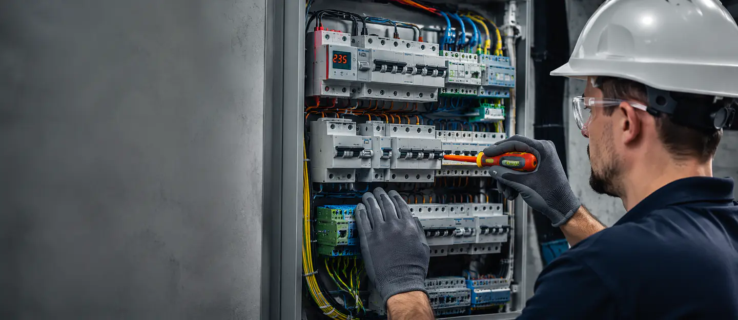 SOLUCIONES ELÉCTRICAS PROFESIONALES