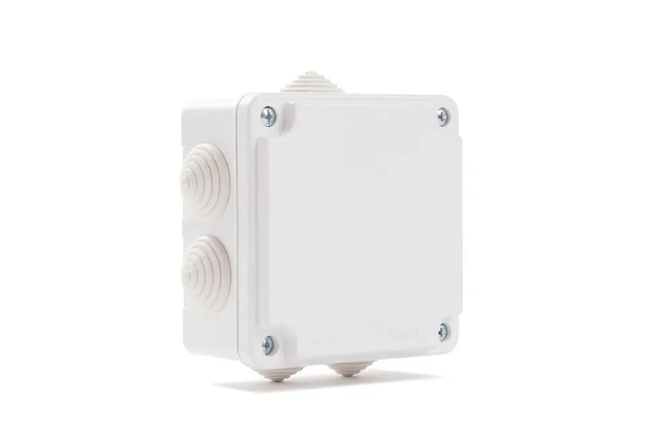 CAJA ESTANCA 100X100X60 7 SALIDAS IP 55 1