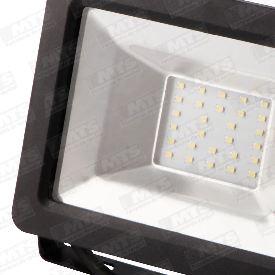 FOCO HALOGENO BYP 150W 220V CON AMPOLLETA 1