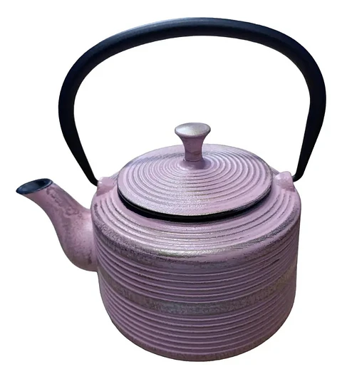 TETERA FIERRO FUNDIDO CON FILTRO 0.75L PINK
