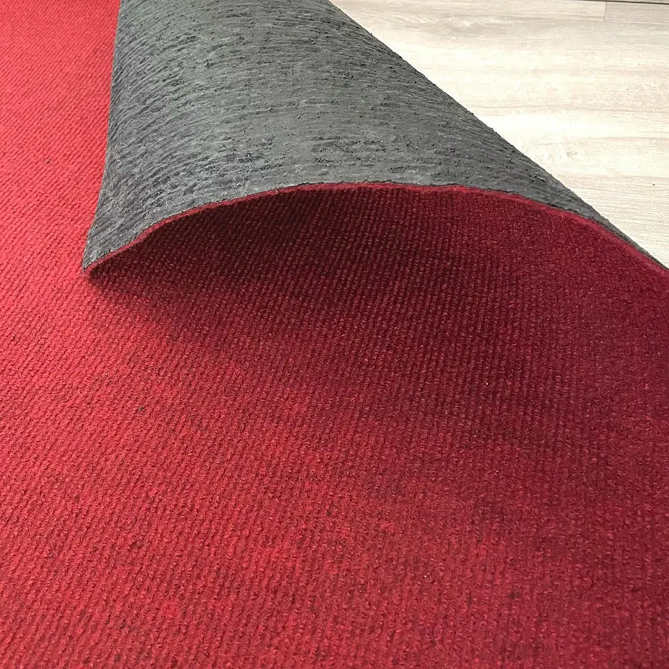 CUBREPISO CON GOMA COLORES 1